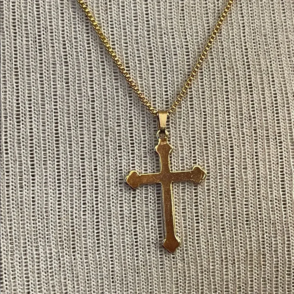 Vintage Gold-tone Cross Pendant on a Square Box Link Style Chain 20.25” approx